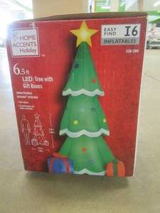 Home Accents Holiday 6.5 ft Christmas Tree With Gifts Holiday Inflatable (OPEN BOX)