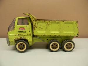 lot 4 image: Vintage 70s Lime Green Hydraulic Tonka Dump Truck. Awesome Collectible - SEE PICTURES