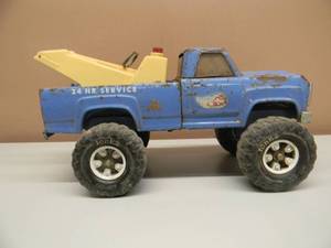 lot 6 image: Vintage Blue Tonka Wrecker AA Service - Awesome Collectible - SEE PICTURES