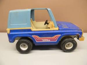 lot 38 image: Vintage Mighty Tonka Jeep - Great Collectible - See Pictures