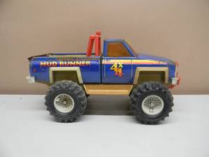 lot 41 image: Vintage - Tonka Mud Runner 4x4 - Great Collectible - See Pictures