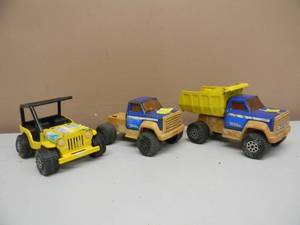 lot 70 image: Vintage - set of 3-  Tonka Construction Trucks - Collectible - See Pictures