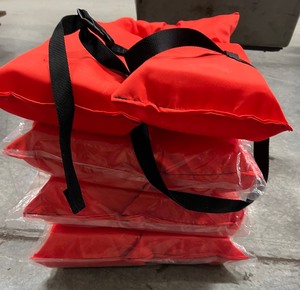 (4) NEW BASIC PFD LIVE JACKETS