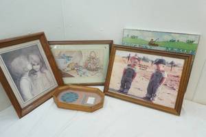 lot 10 image: pictures