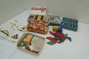 lot 23 image: vintage games