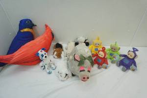lot 84 image: plush toys