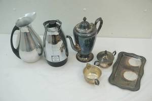 lot 100 image: vintage coffee servers