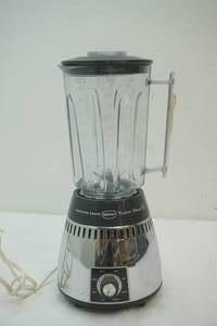 lot 109 image: Hamilton beach blender