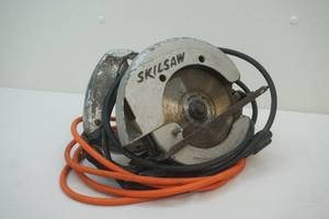 lot 217 image: Skilsaw