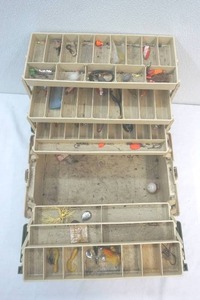 lot 222 image: Plano tackle box