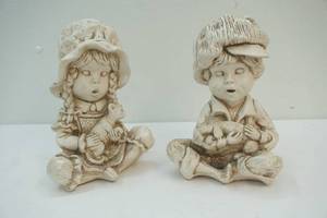 lot 258 image: lawn ornaments
