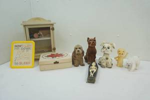 lot 270 image: coin banks