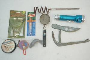 lot 329 image: fishing supplies