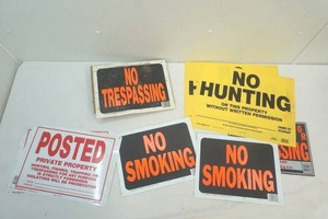 lot 344 image: no trespassing, hunting signs