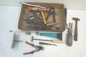 lot 345 image: tools