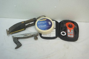 lot 347 image: stud finder