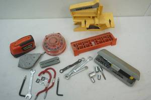 lot 349 image: black and decker auto tape measure