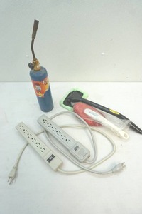 lot 350 image: dusting brushes
