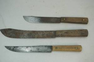 lot 354 image: knives
