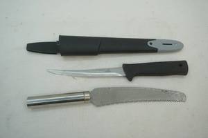 lot 357 image: knives