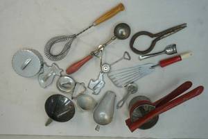 lot 366 image: vintage cookie cutters, utinsils
