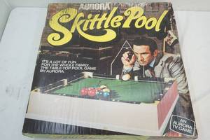 lot 399 image: vintage aurora skittle pool game