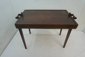 lot 429 image: vintage Fergus table