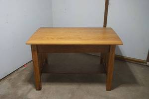 lot 430 image: table
