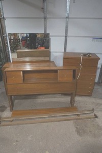 lot 481 image: 3 piece bedroom set