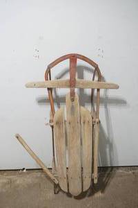 lot 459 image: sled