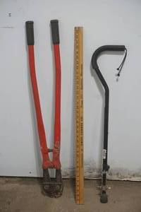 lot 473 image: bolt cutter