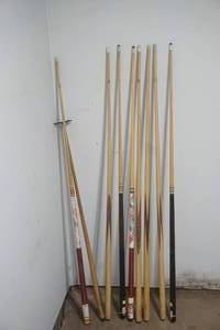 lot 475 image: pool sticks