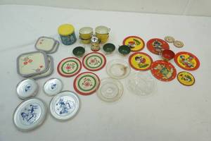 lot 159 image: play kitchen toys