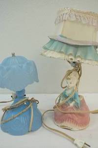 lot 171 image: vintage table lamps