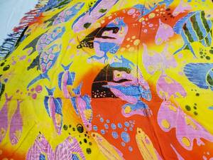 lot 87 image: The Beach Combers Tropical Fish Beach Shawl Sarong Head Wrap