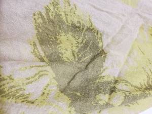 lot 90 image: Ivory Green Sarong Scarf Head Wrap