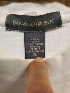 lot 100 image: Banana Republic Mens White Crew Neck T-Shirt XL