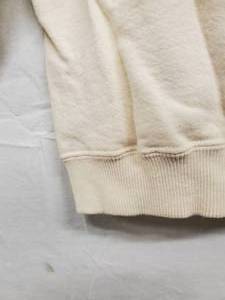 lot 104 image: Gildan Active Wear Heavyweight Original Boot Sweatshirt Size XL