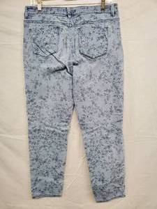 lot 129 image: J. Jill Weekender Straight Leg Womens Acid Wash Denim Pants Size 12