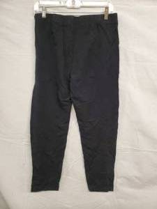 lot 148 image: Lot of 2 Pure Jill Womens Slim-Leg Black Capri and Pant Medium