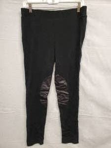 lot 149 image: Vince Camuto Womens Pants Medium and Gap Cropped Black Pants Large