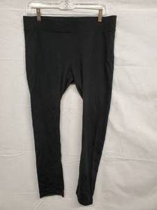 lot 150 image: White House Black Market Womens Stretch Black Pants Medium