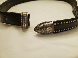 lot 151 image: Leopard Print Belt 9135L With Silver Accents