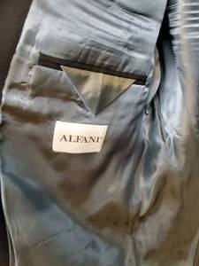 lot 63 image: Alfani Mens Suit Blazer Jacket and Pants
