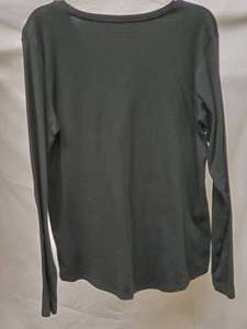 lot 10 image: Eddie Bauer Favorite Black V-Neck Long Sleeved Basic T-Shirt XL
