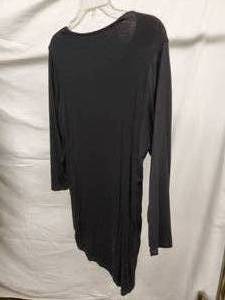 lot 11 image: Ethyl Grey Long Sleeved Sweater