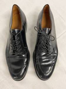 lot 172 image: Cole Haan Mens Lace Up Black Dress Shoe Size 10