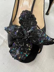 lot 175 image: Joan &amp David Sexy Suede Like Ladies Pump Heel Black Sequin Flower &amp Open Toe Shoe Size 8 12 Made In Spain