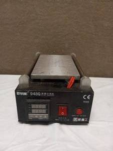 lot 29 image: TOUCH SCREEN GLASS MANUAL SEPARATOR
