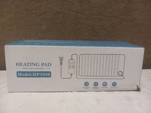lot 57 image: ELECTRIC HEATING PAD